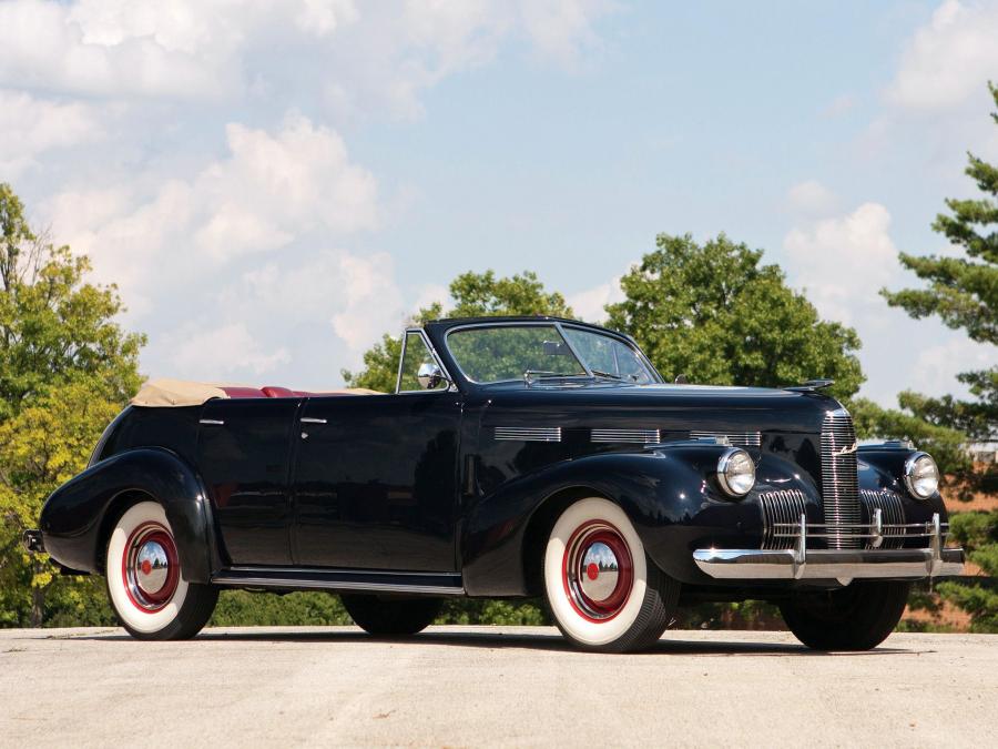  LaSalle Convertible Sedan (40-5229) 1940 года  (фото 2 из 9)